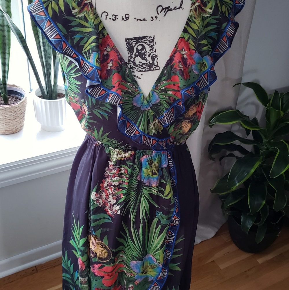 Flying Tomato high low florar dres size Medium